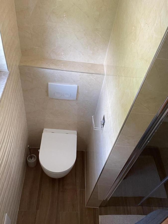 Apartman Nature Zvecanje Eksteriør bilde
